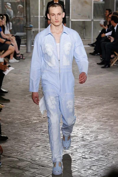 Look 52